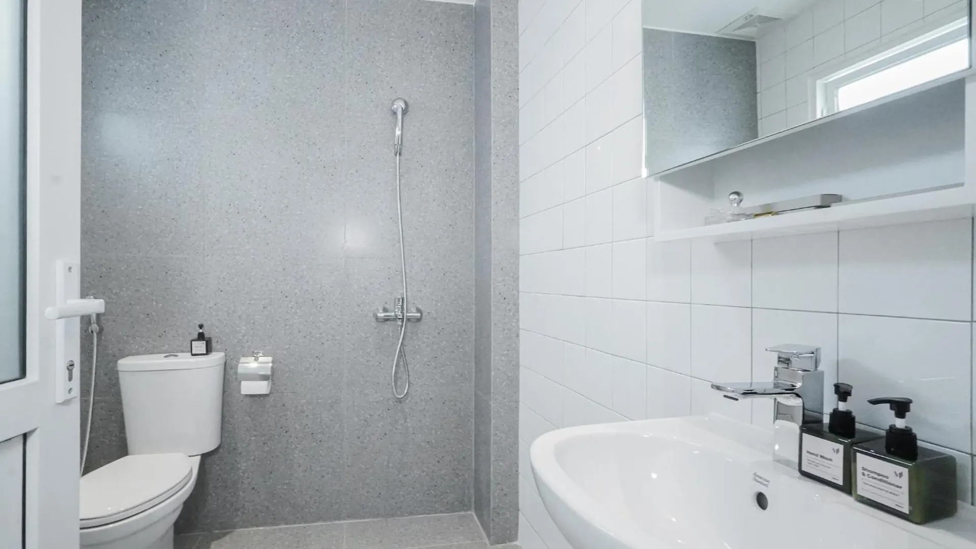 Hotell M Village Living Cach Mang Thang 8 Ho Chi Minh-staden
